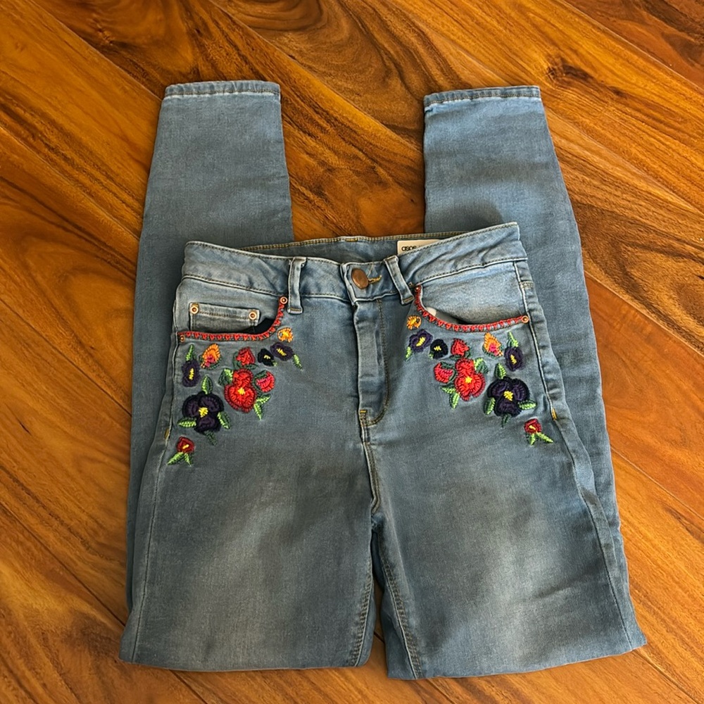 ASOS Denim Stretchy Skinny Jeans Floral Embroidery Sz 26